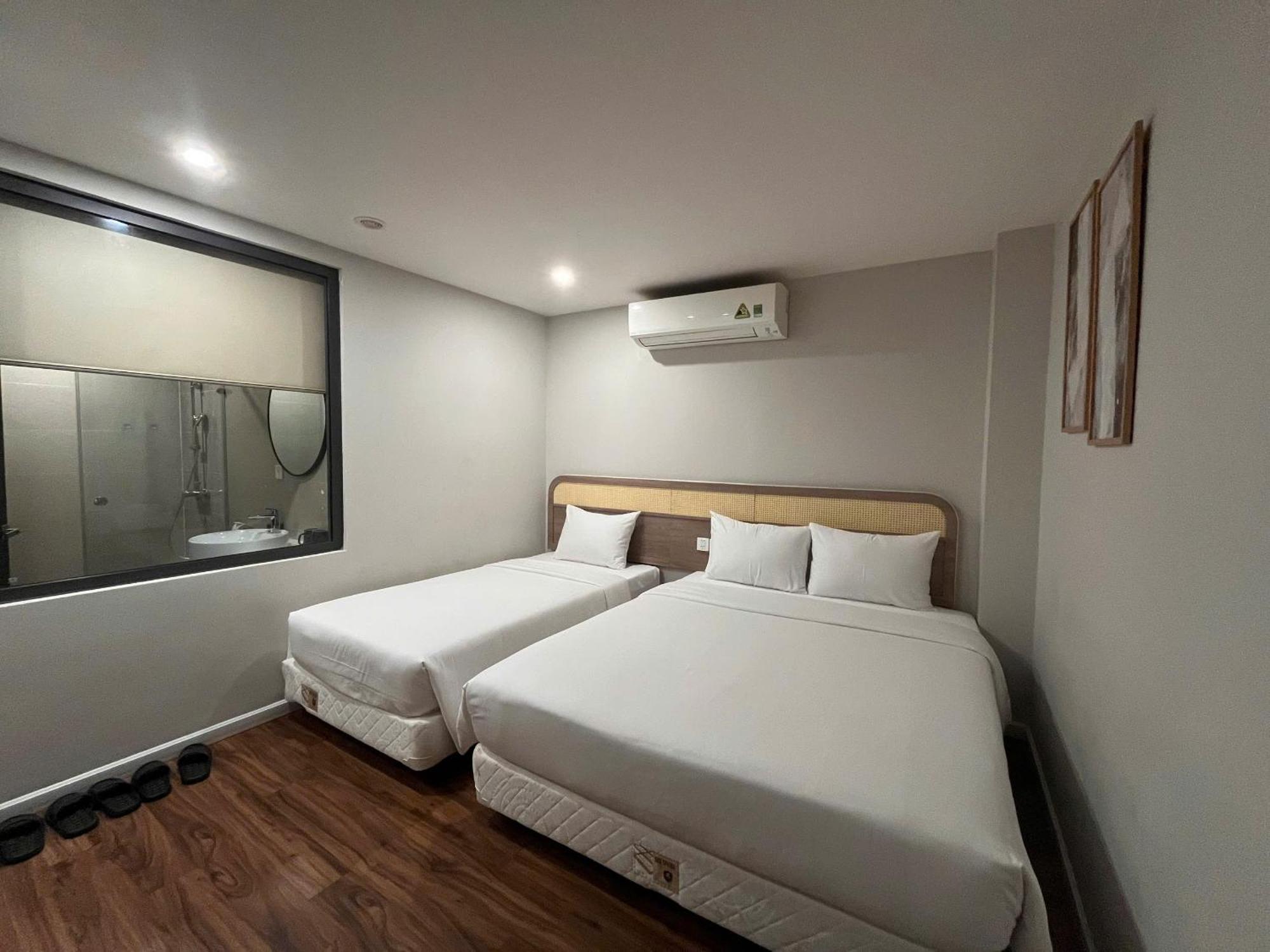 Level Sai Gon - By Bay Luxury TP. Hồ Chí Minh